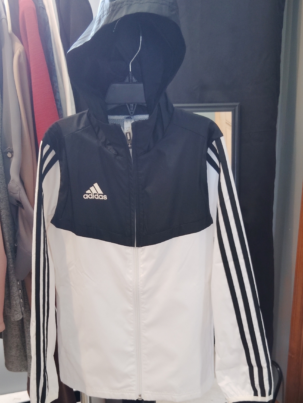 adidas Black and White Hooded Track Jacket Big Boys 8 NEW $58